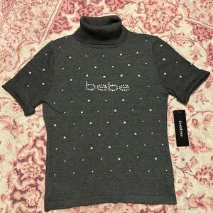 Bebe NWT Charcoal Short Sleeve Top with Pearl Accents